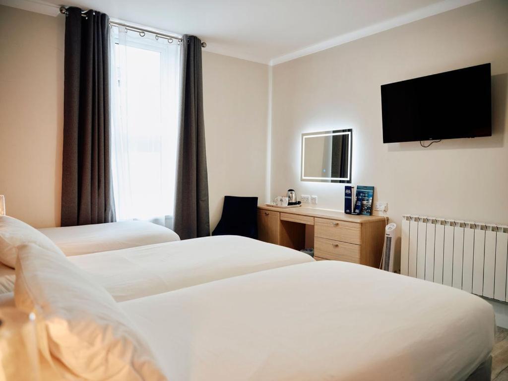 Hotel De Normandie Saint Helier Eksteriør billede